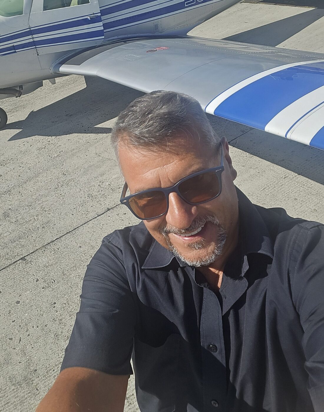 Gerald Toth Flugkapitän (1) Gerald Toth Flugkapitän