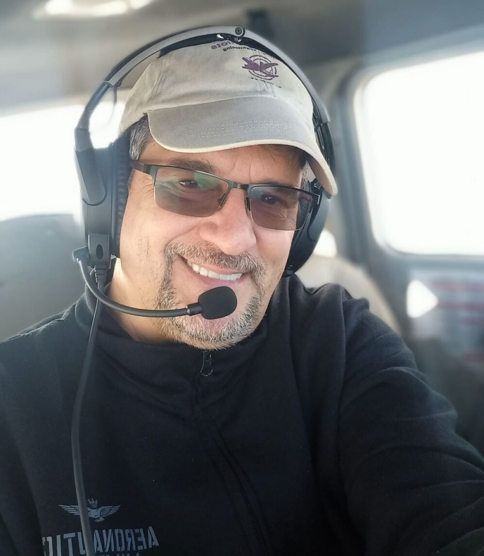 gerald toth im cockpit
